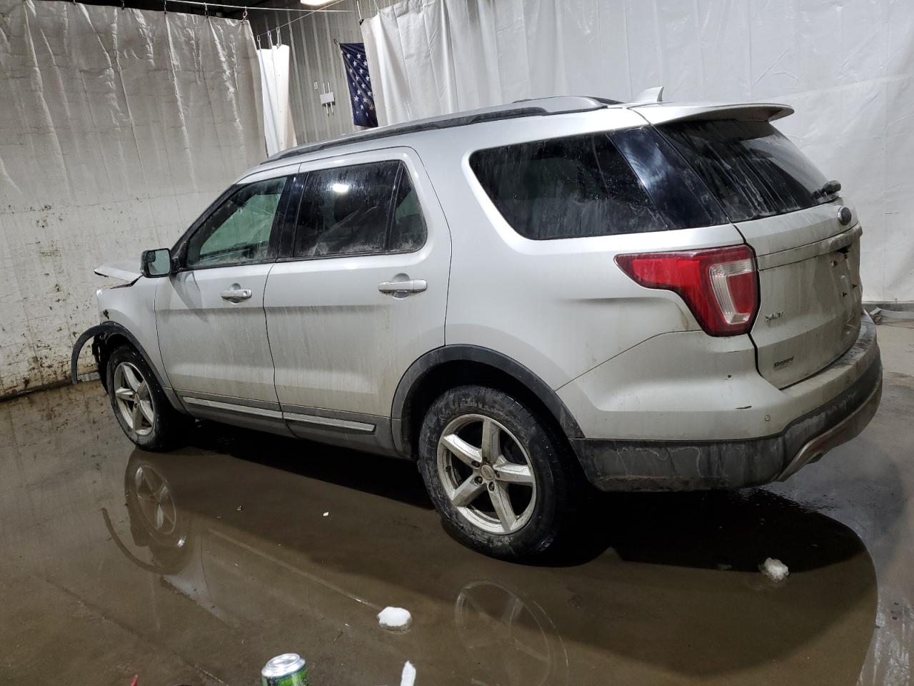 2017 Ford Explorer - Image 2
