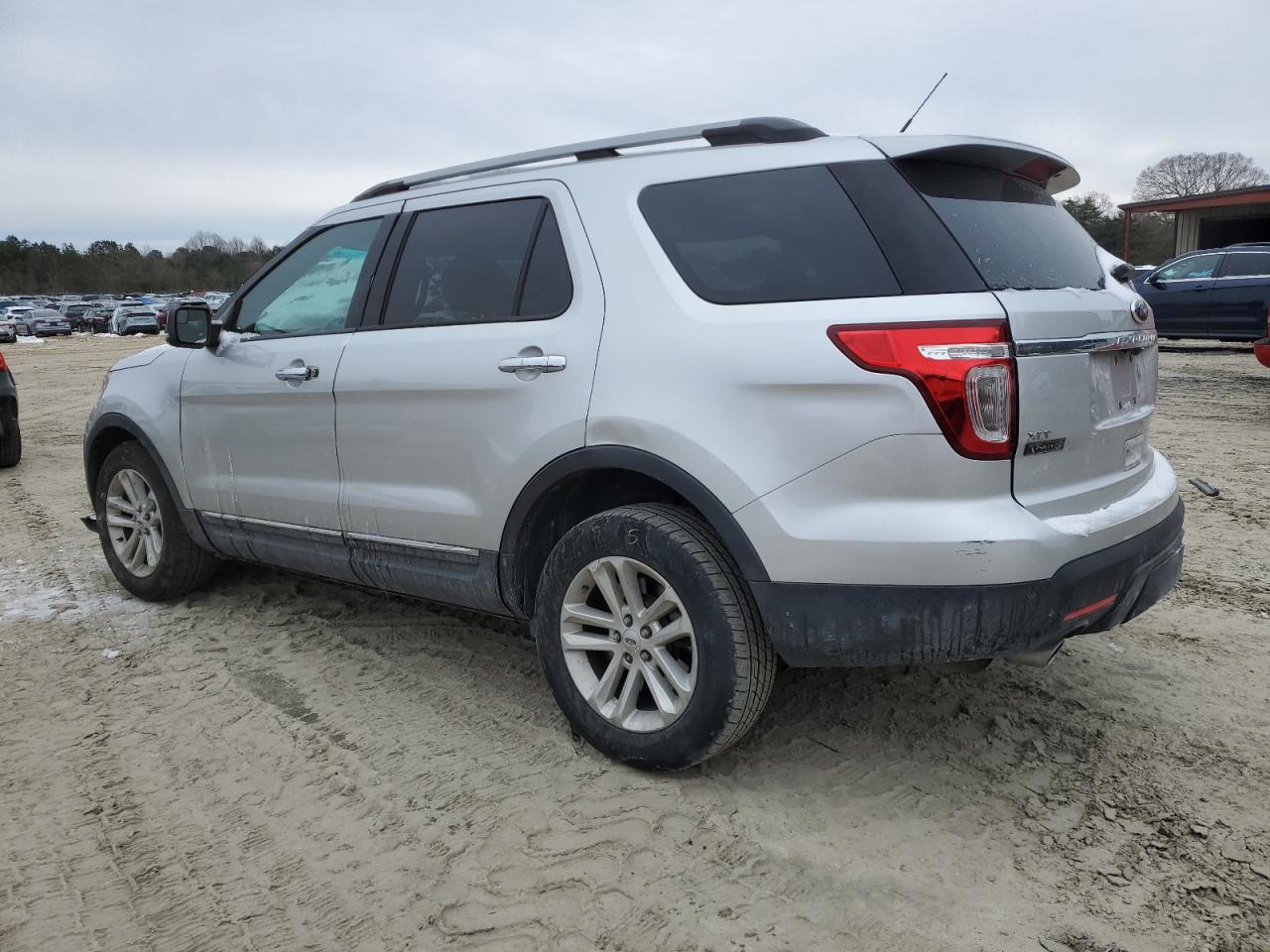 2013 Ford Explorer - Image 2