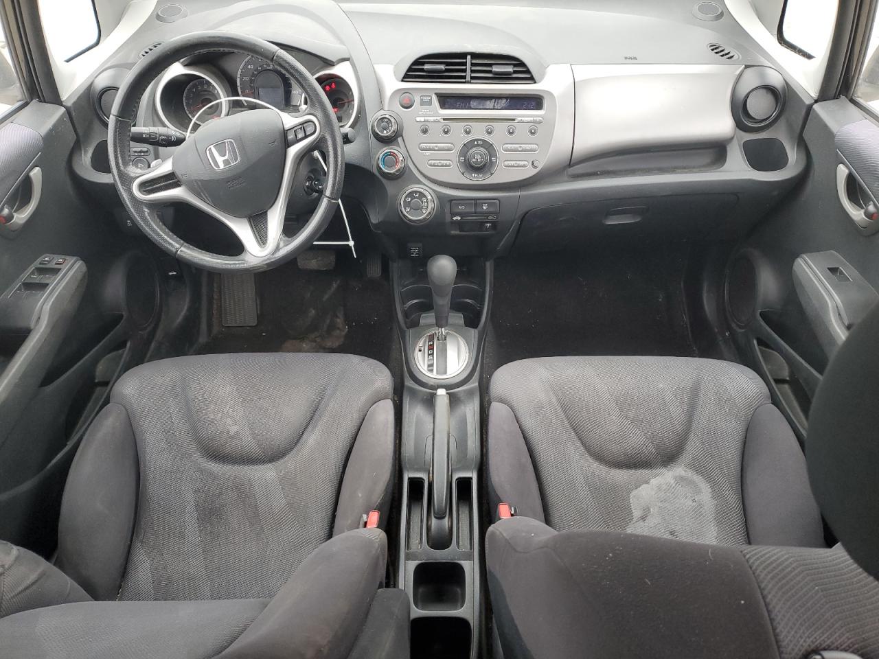 2011 Honda Fit - Image 8