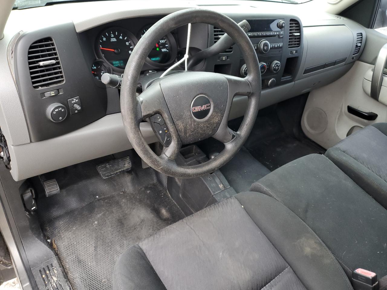 2012 GMC Sierra - Image 8