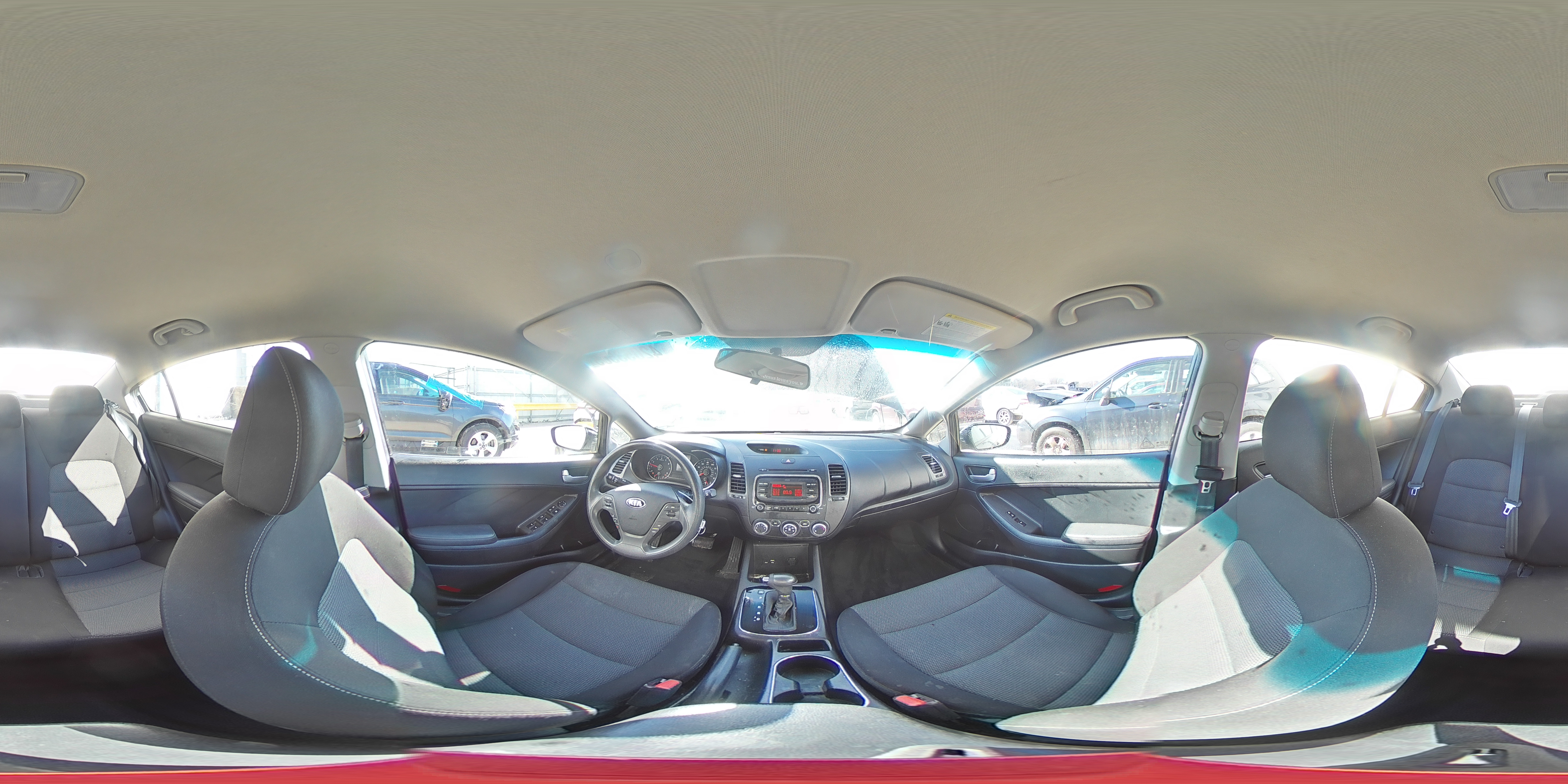 2017 Kia Forte - Image 14