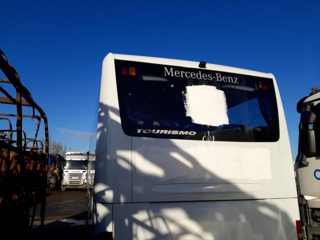 2011 MERCEDES BENZ TOURISMO