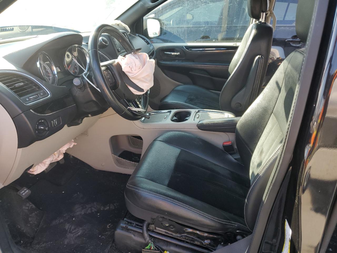 2018 Dodge Caravan - Image 7