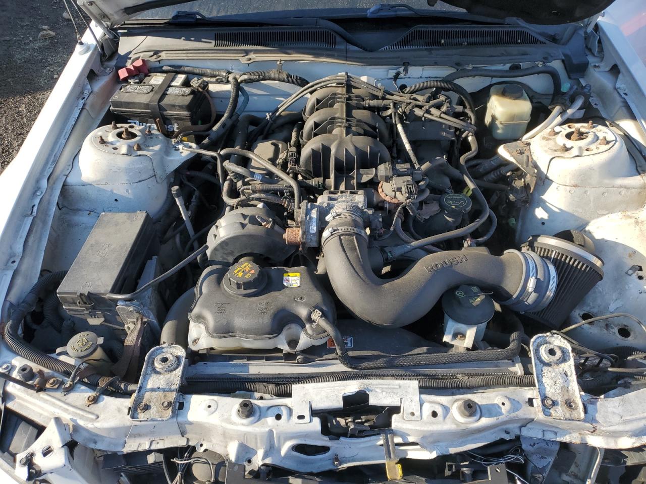 2005 Ford Mustang - Image 12