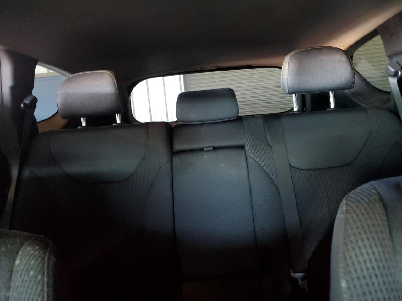 2019 Hyundai Santa Fe - Image 10