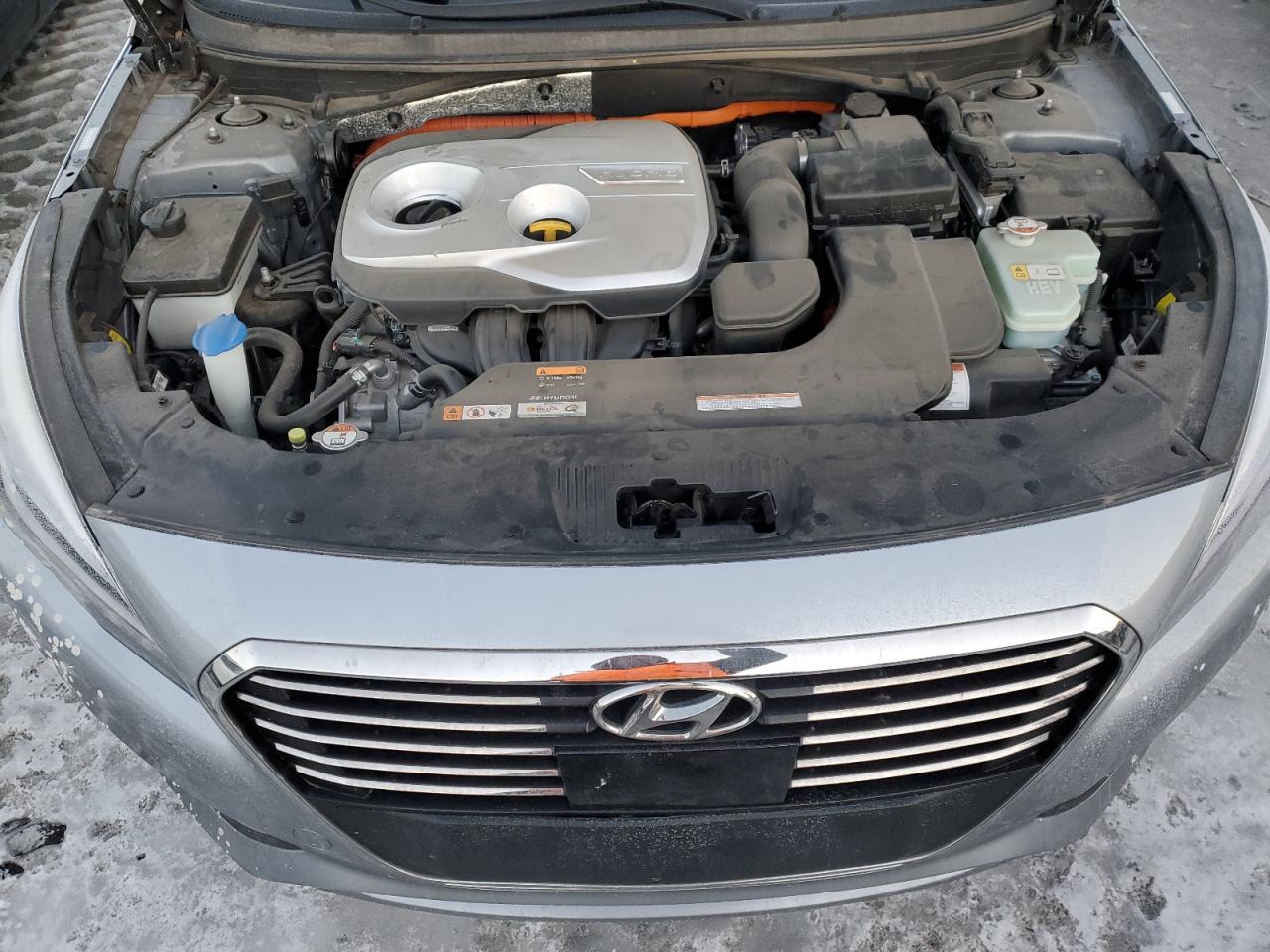 2016 Hyundai Sonata - Image 11