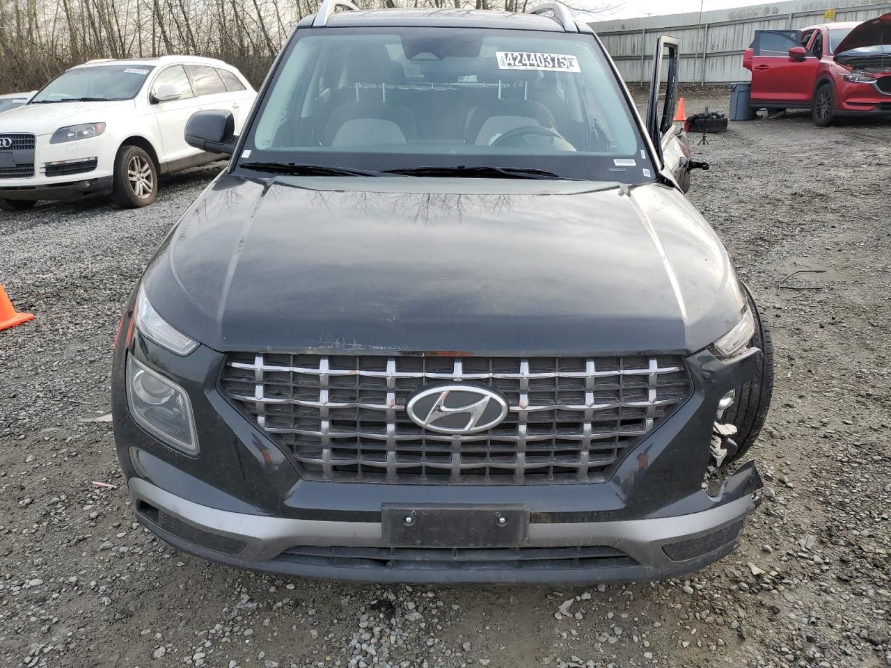 2023 Hyundai Venue - Image 5