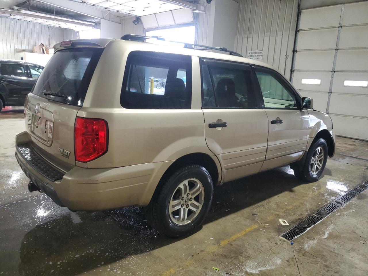 2005 Honda Pilot - Image 3