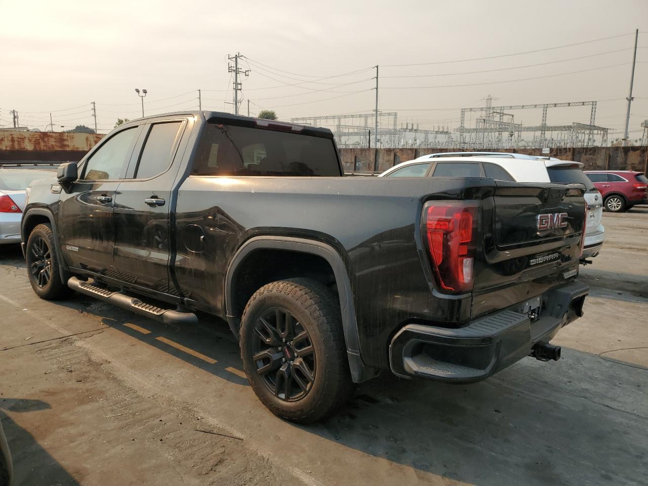 2021 GMC Sierra - Image 2