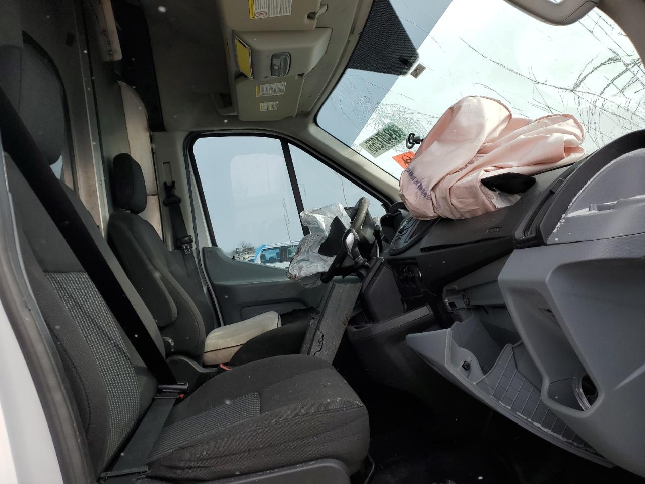 2015 Ford Transit - Image 5