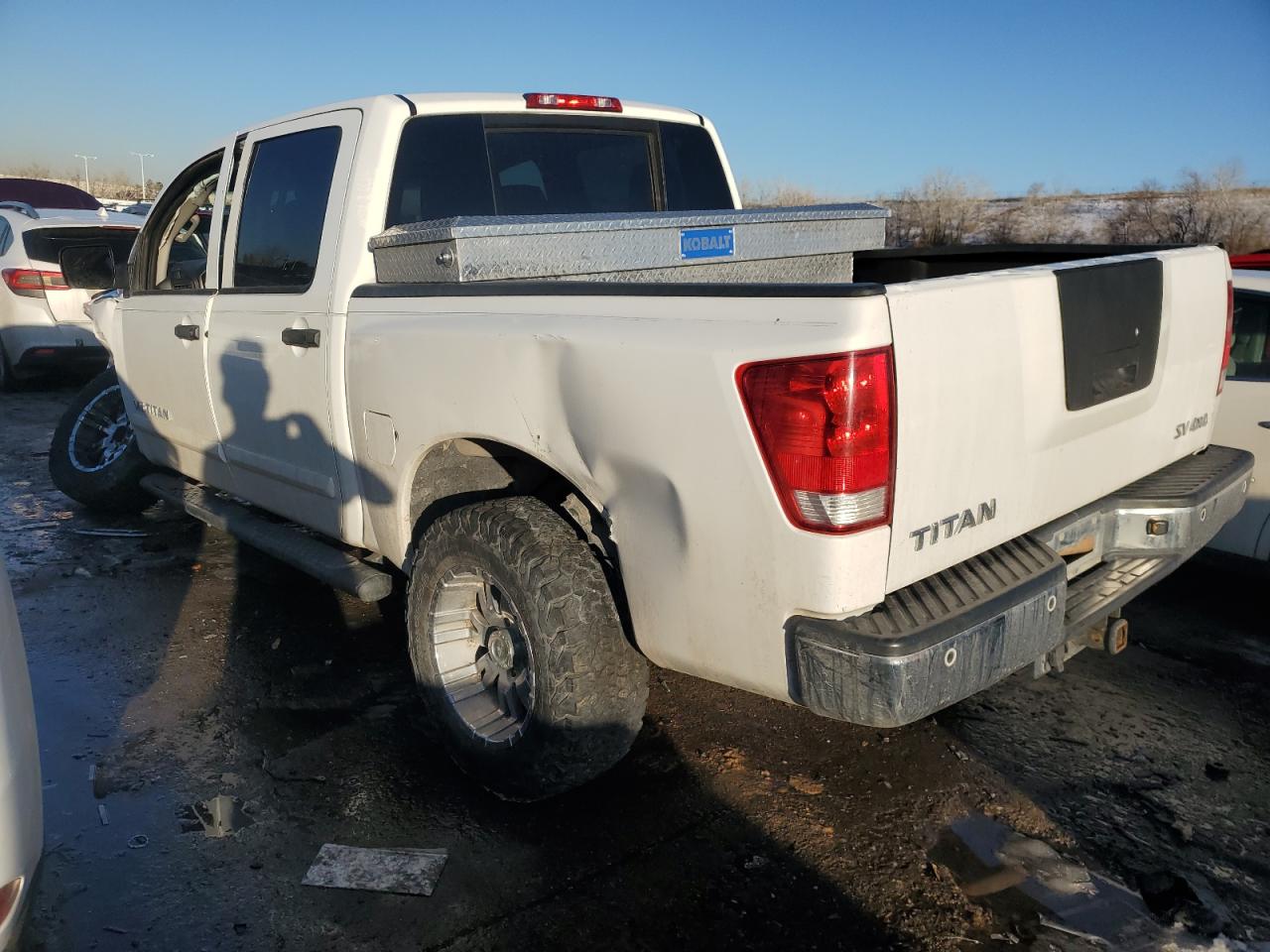 2012 Nissan Titan - Image 2