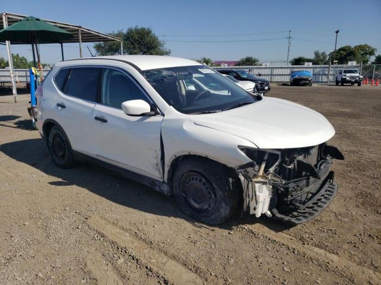 VIN JN8AT2MTXGW025365 2016 NISSAN ROGUE no.4