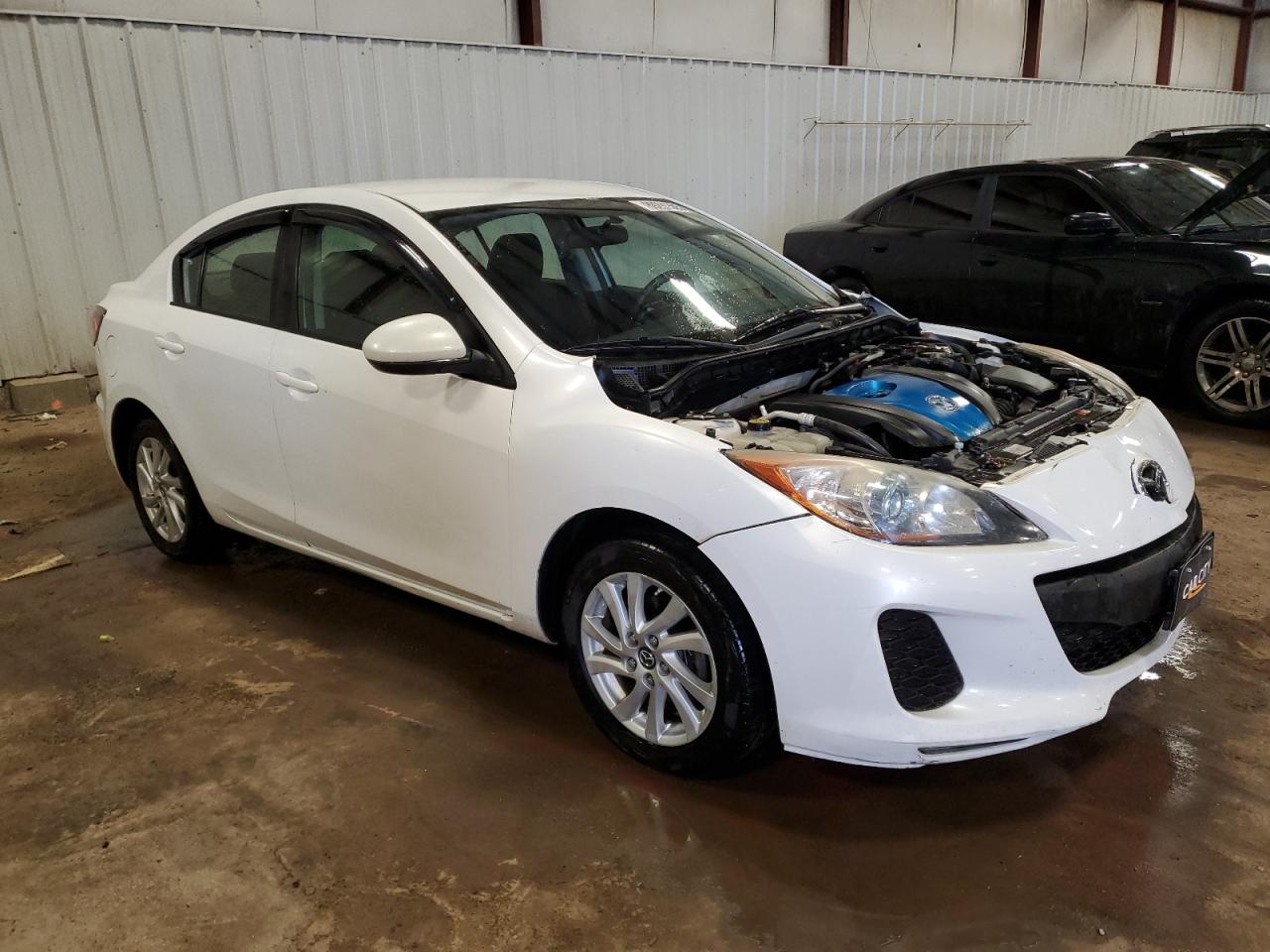 2013 Mazda 3 - Image 4