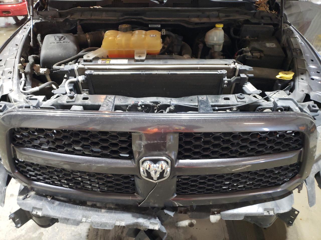 2015 RAM 1500 - Image 12