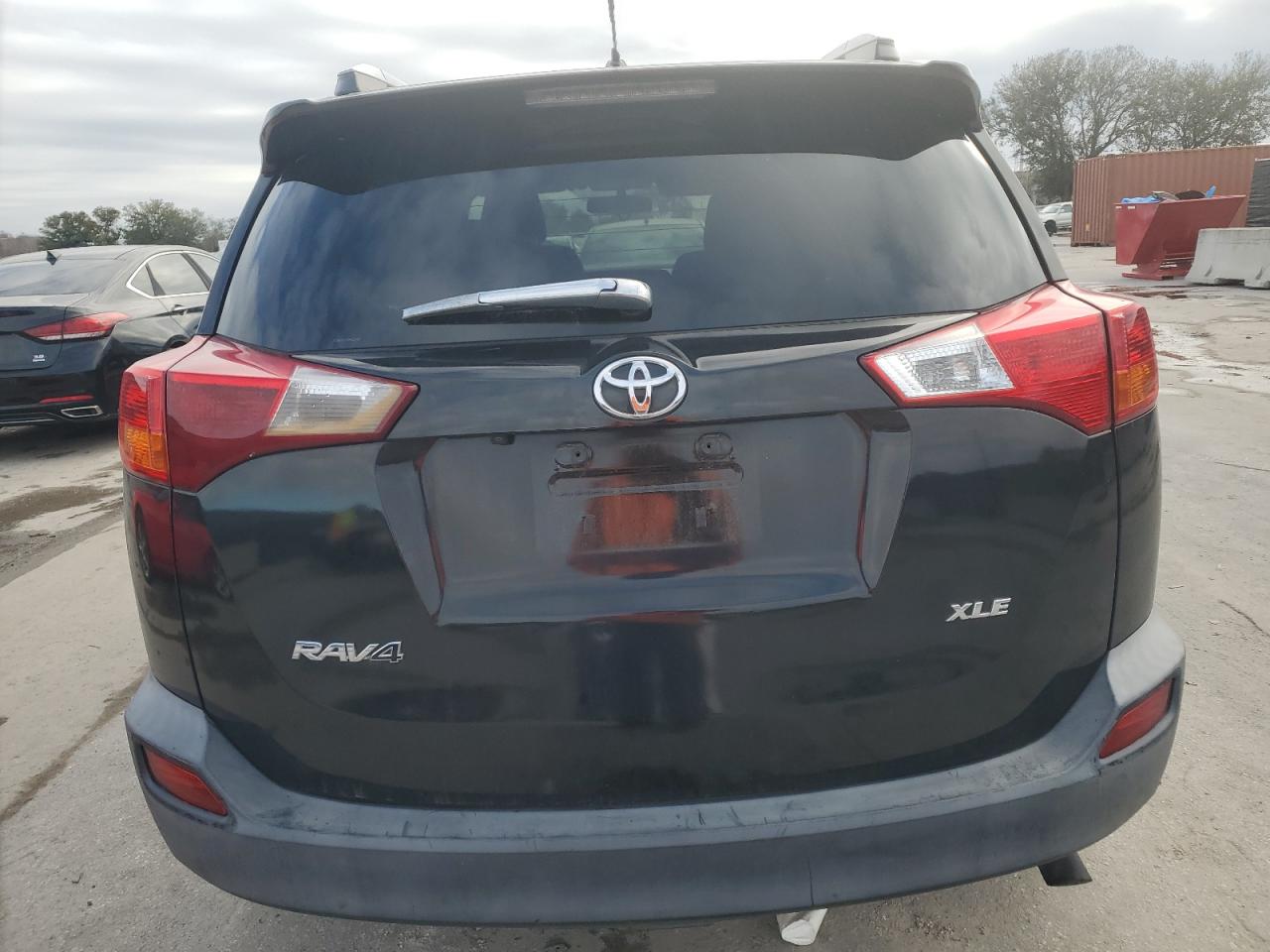 2013 Toyota RAV 4 - Image 6