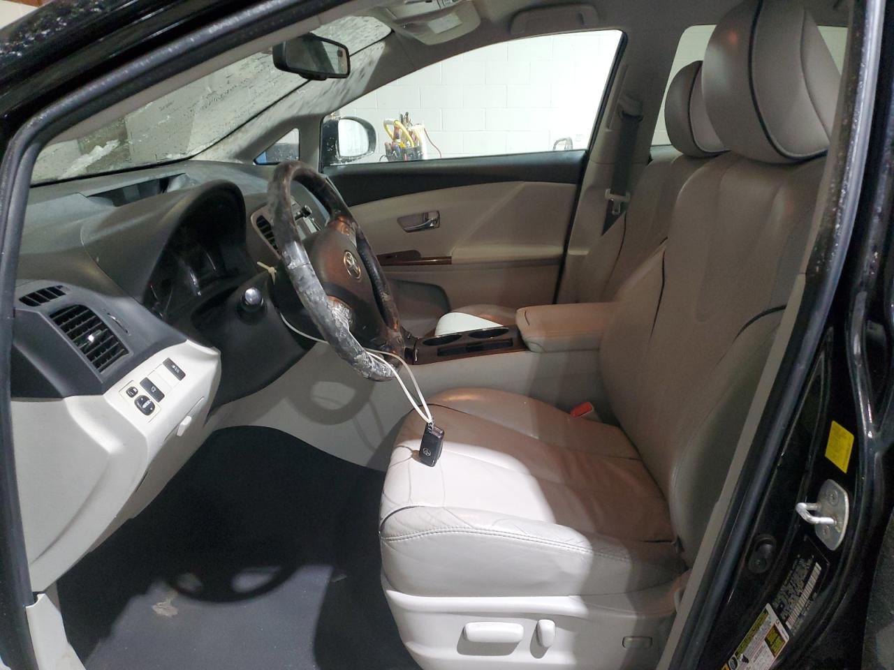2011 Toyota Venza - Image 7