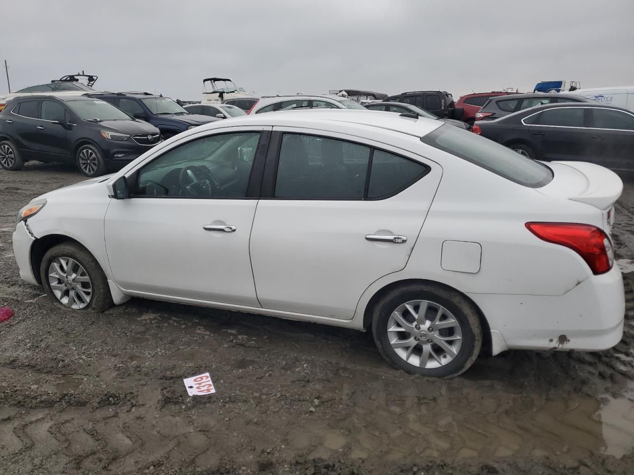 2018 Nissan Versa - Image 2