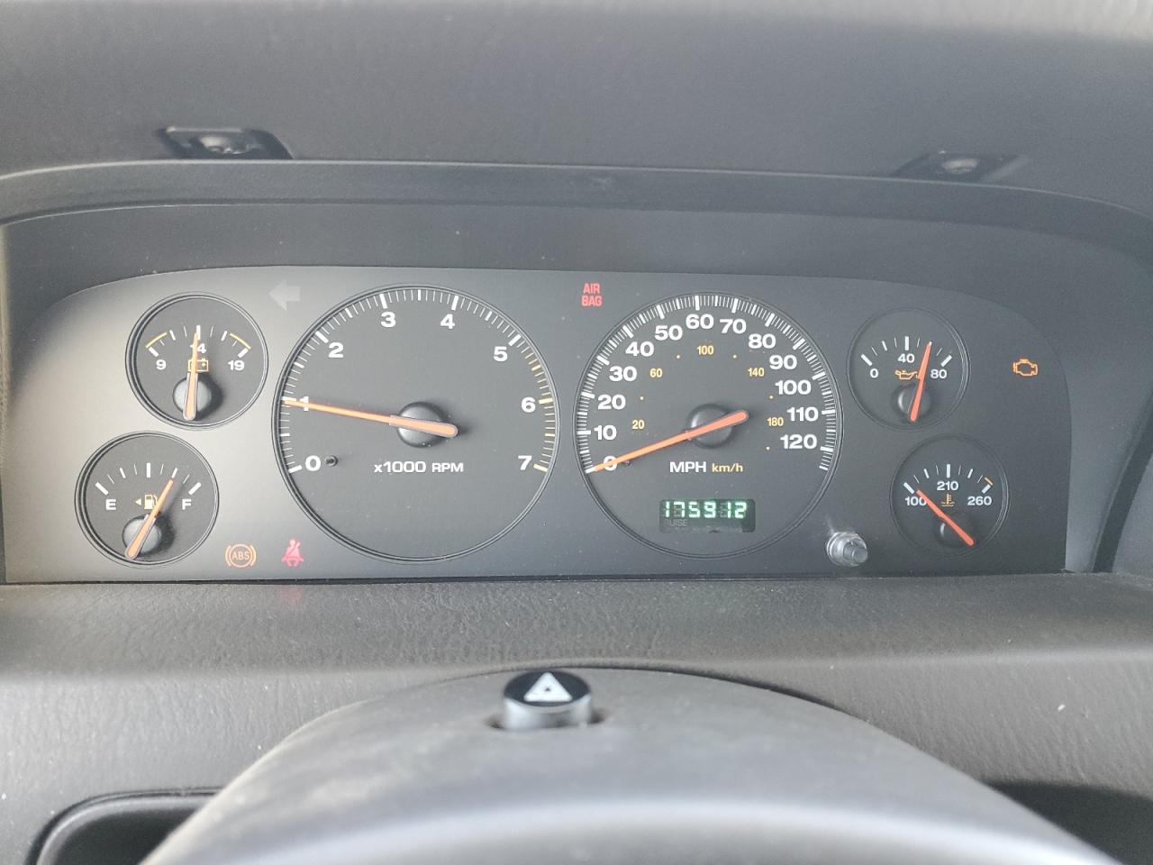 2000 Jeep Grand Cherokee - Image 9