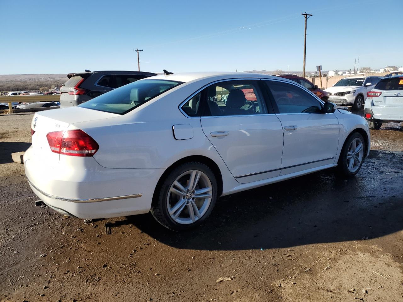 2014 Volkswagen Passat - Image 3