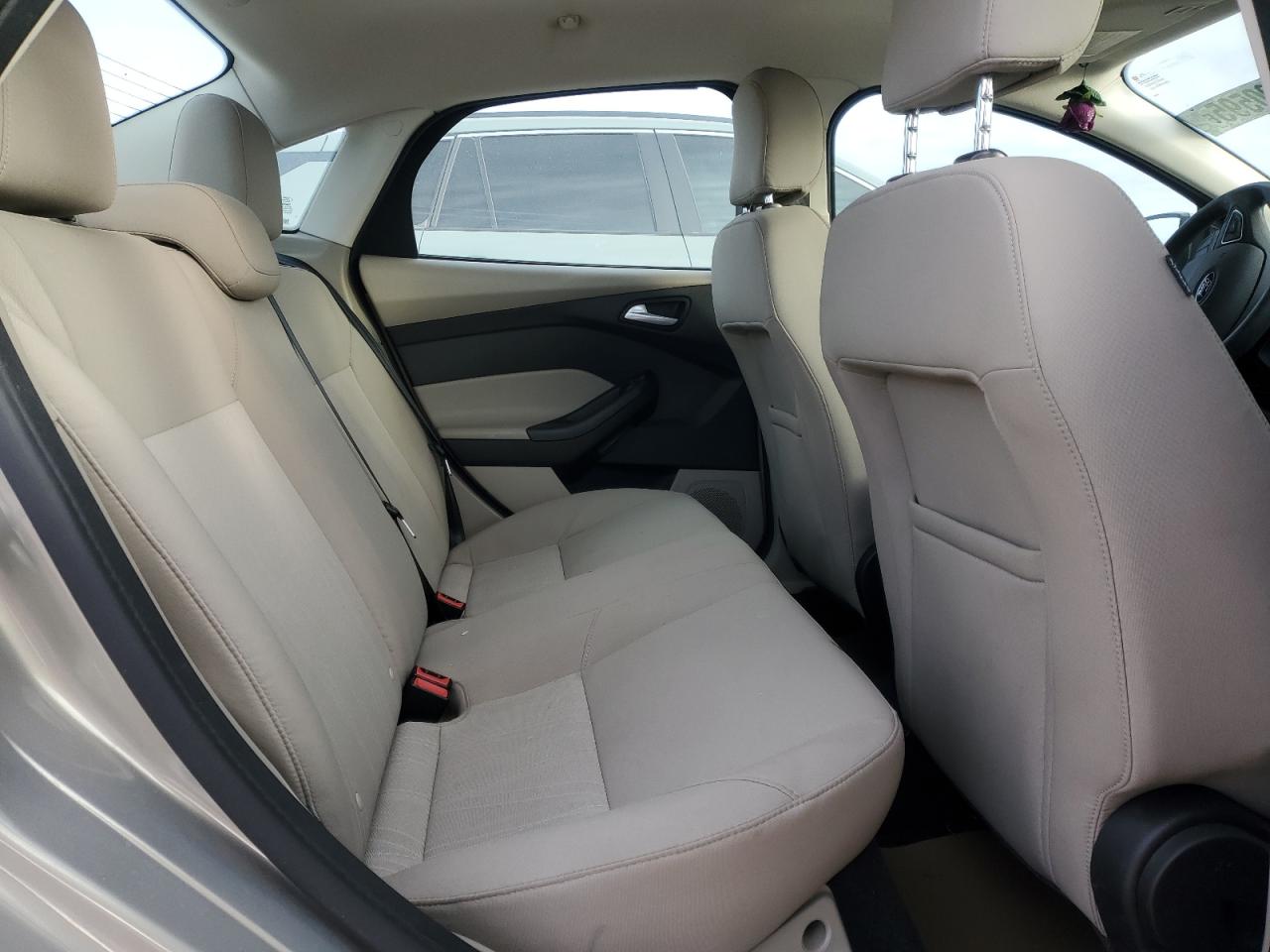 2016 Ford Focus - Image 10