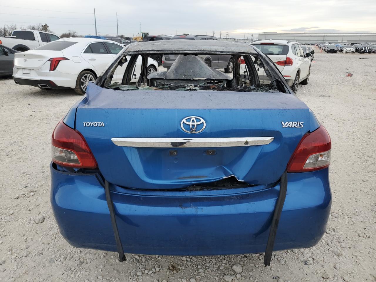 2009 Toyota Yaris - Image 6