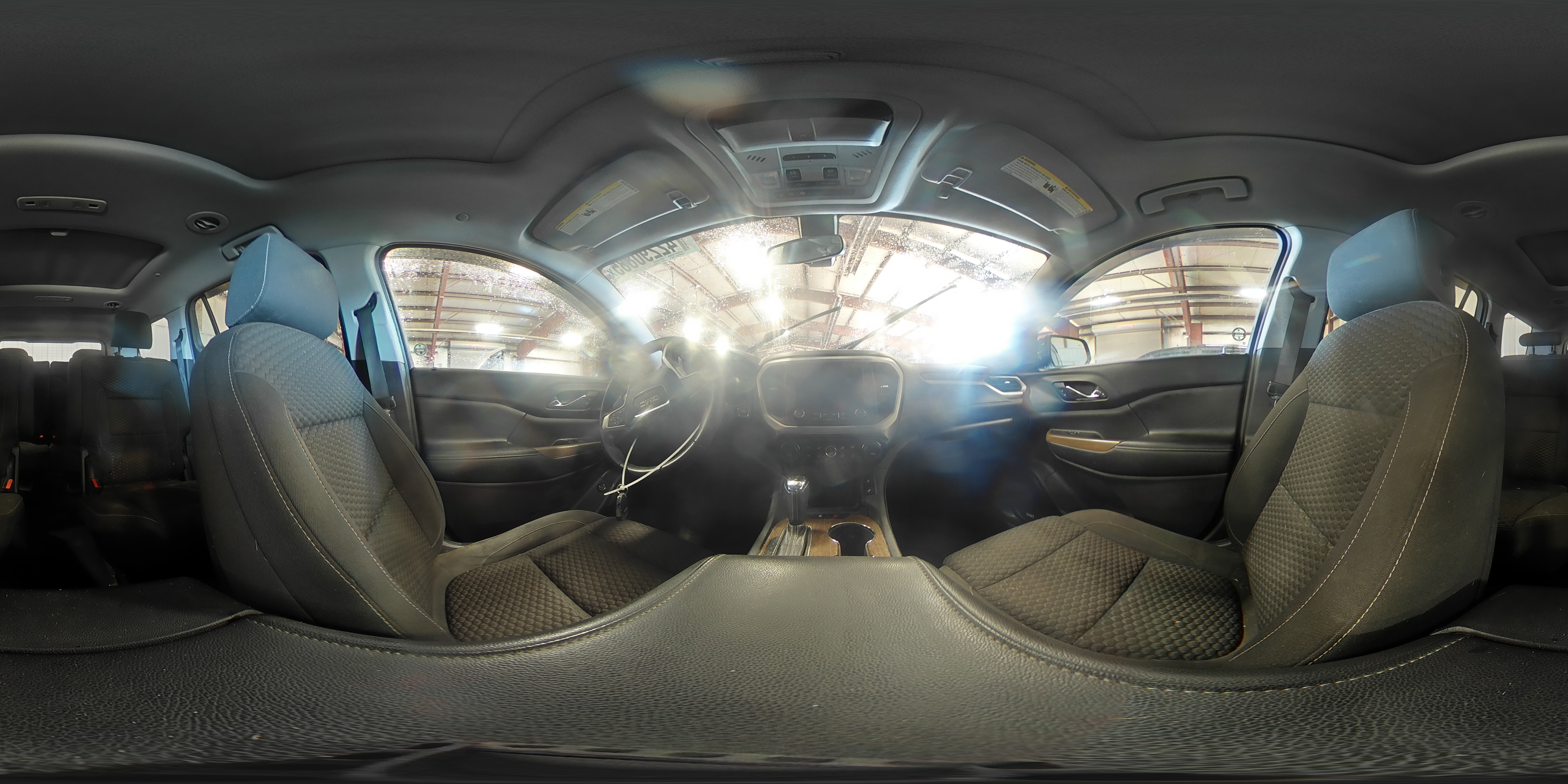 2017 GMC Acadia - Image 16