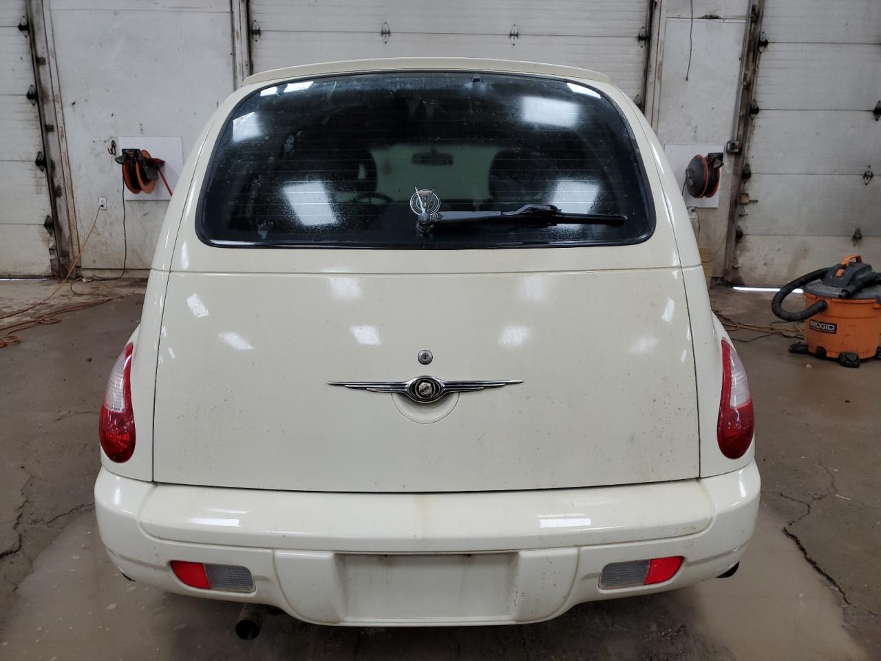 2006 Chrysler PT Cruiser - Image 6