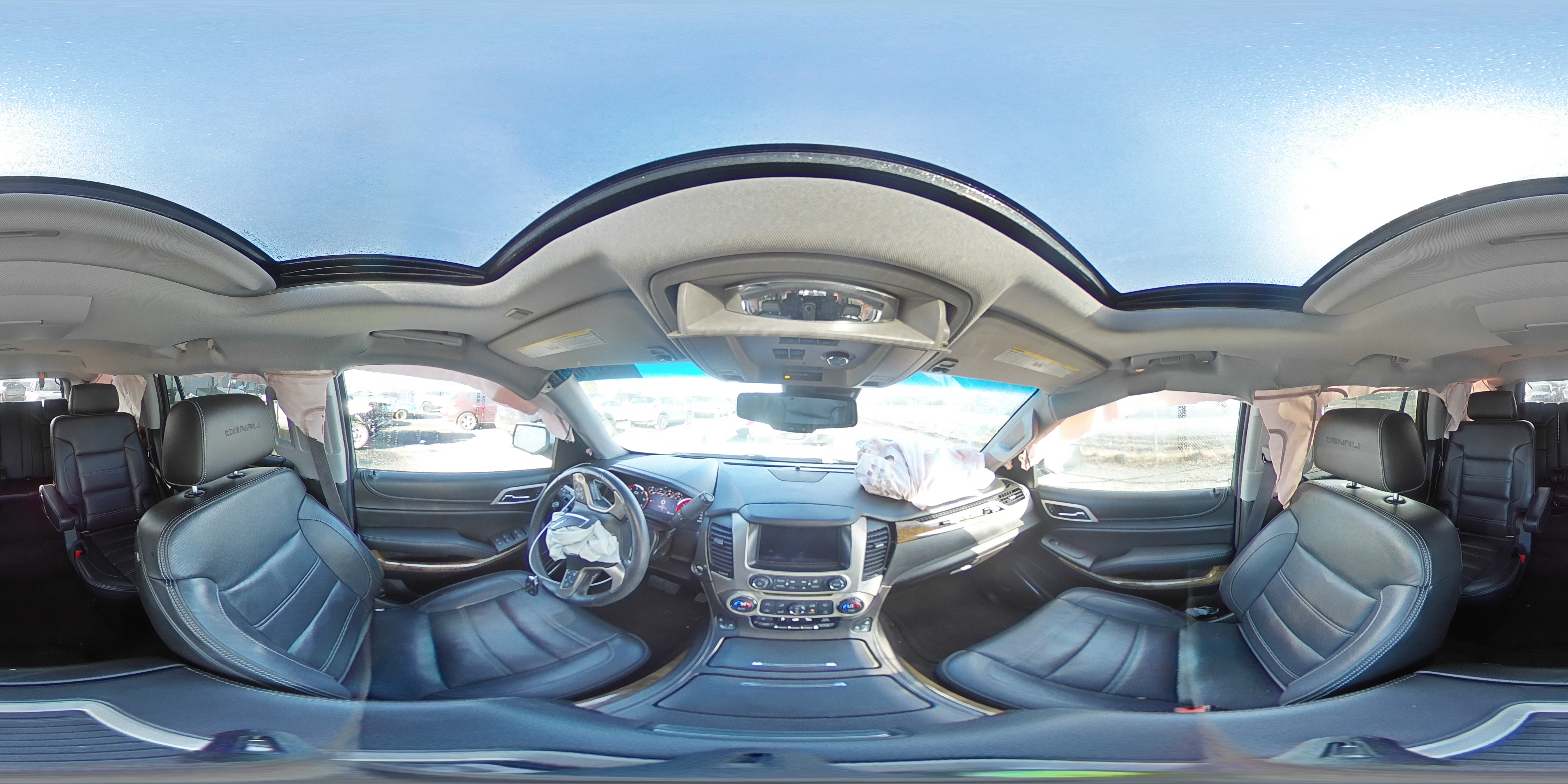 2016 GMC Yukon - Image 14