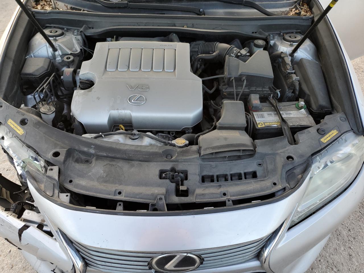 2014 Lexus ES - Image 11