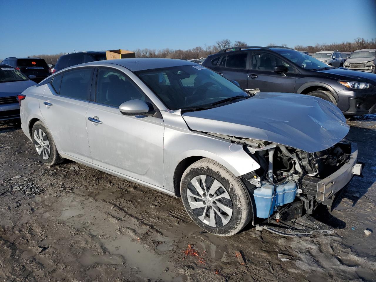 2020 Nissan Altima - Image 4