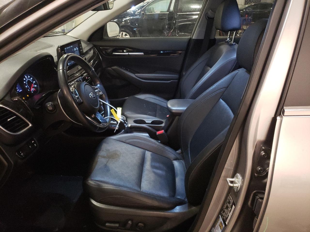 2021 Kia Seltos - Image 7