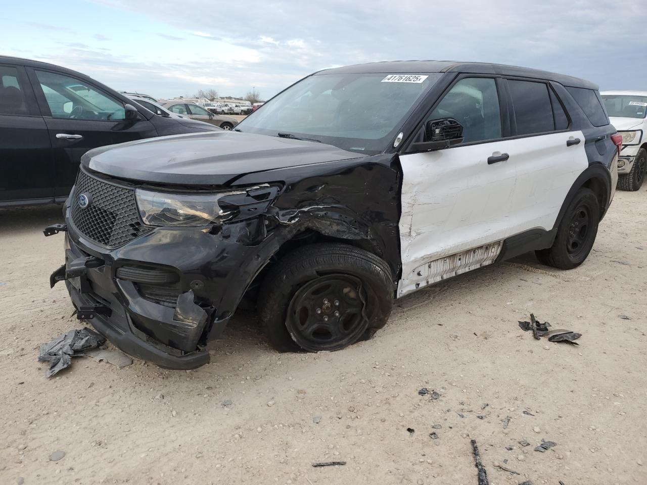 2021 Ford Explorer - Image 1