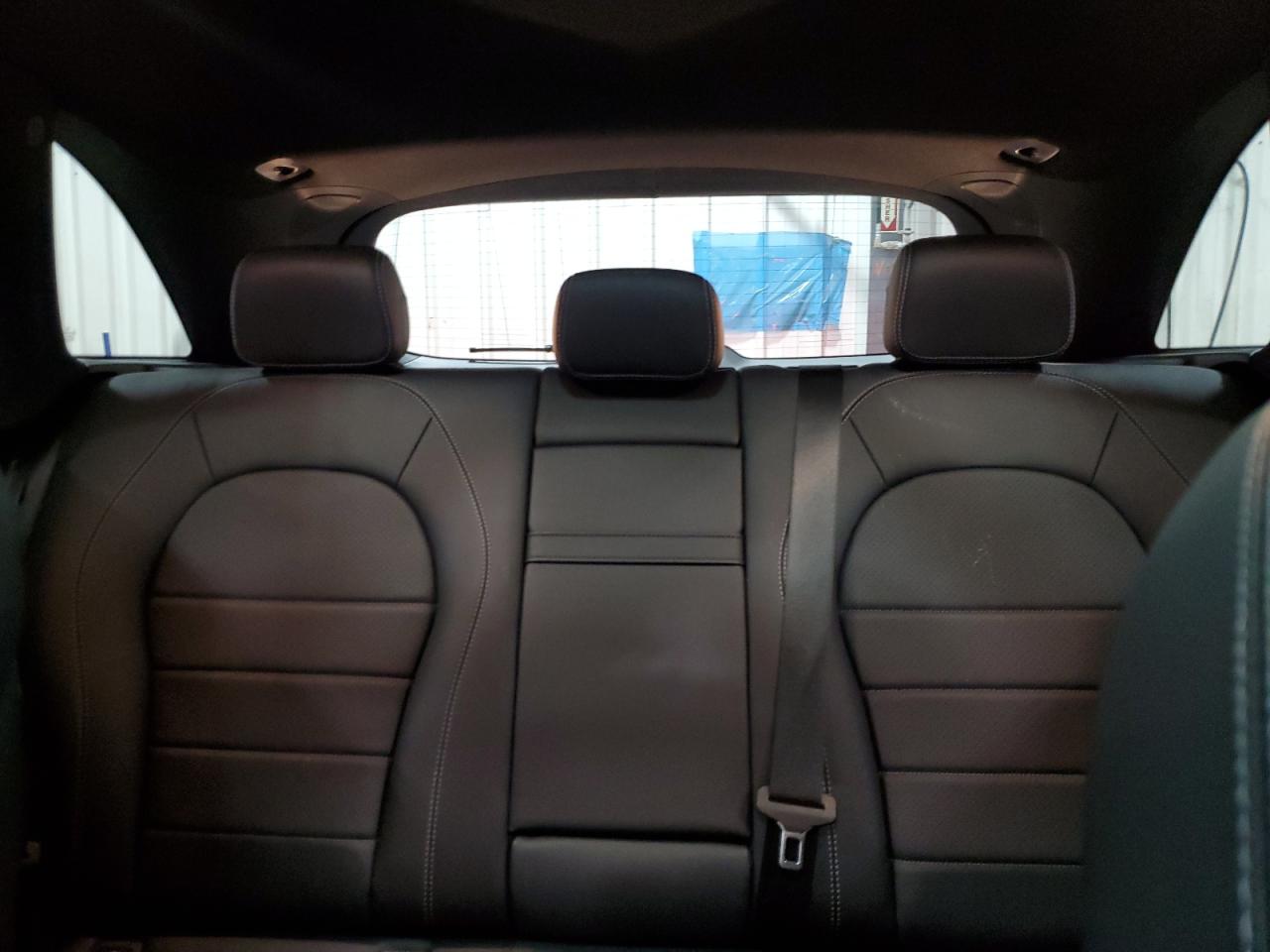 2017 Mercedes-Benz GLC - Image 10