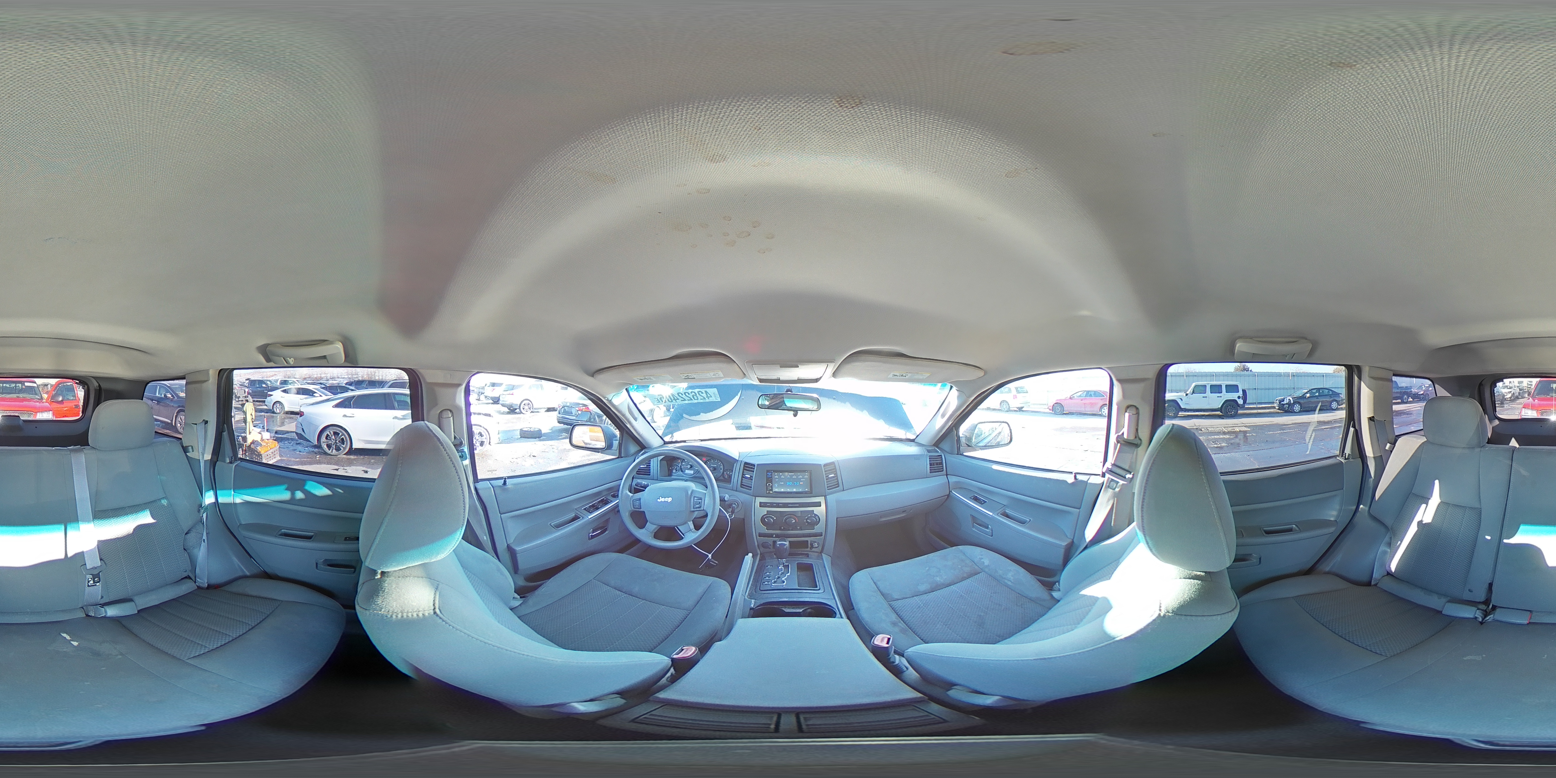 2006 Jeep Grand Cherokee - Image 14