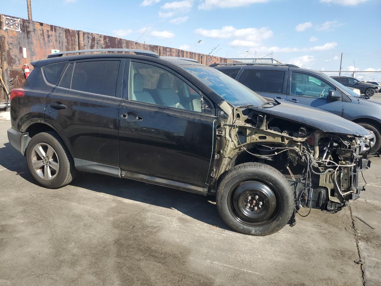 2015 Toyota RAV 4 - Image 4
