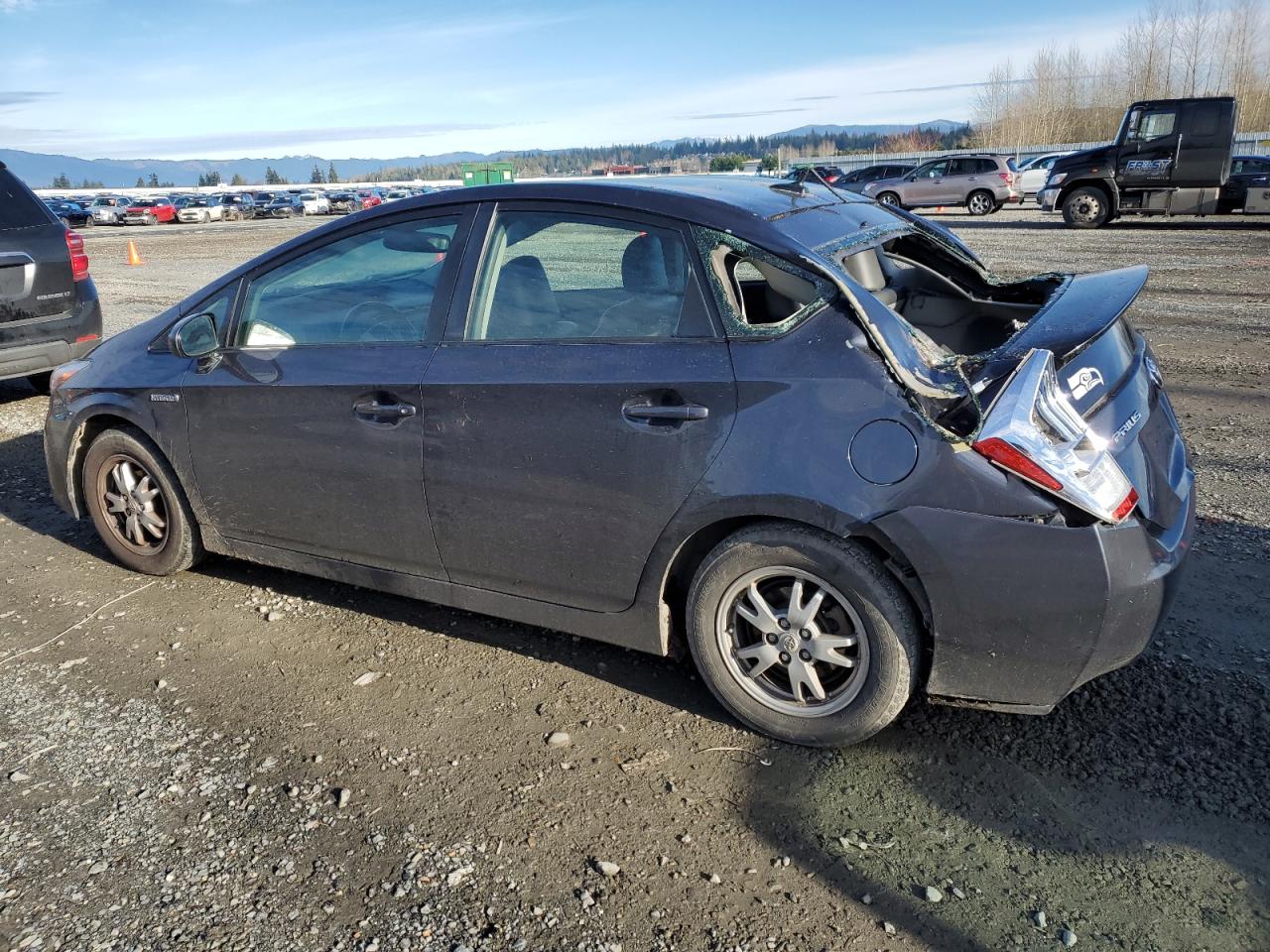 2010 Toyota Prius - Image 2