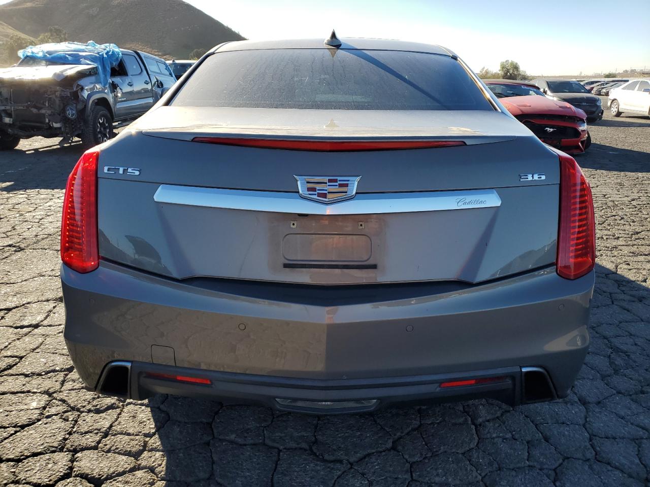 VIN 1G6AR5SS8H0163564 2017 CADILLAC CTS no.6