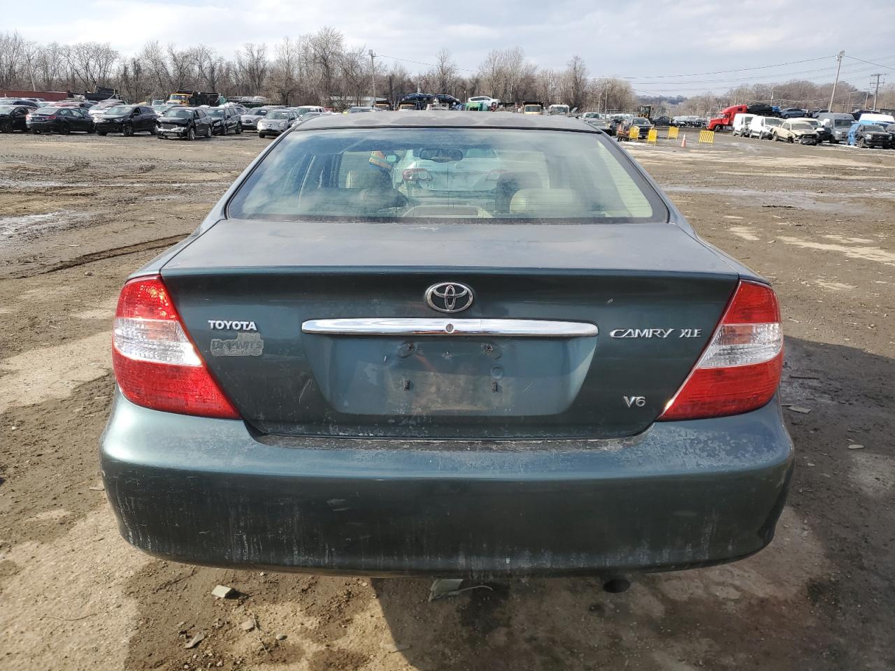 2004 Toyota Camry - Image 6