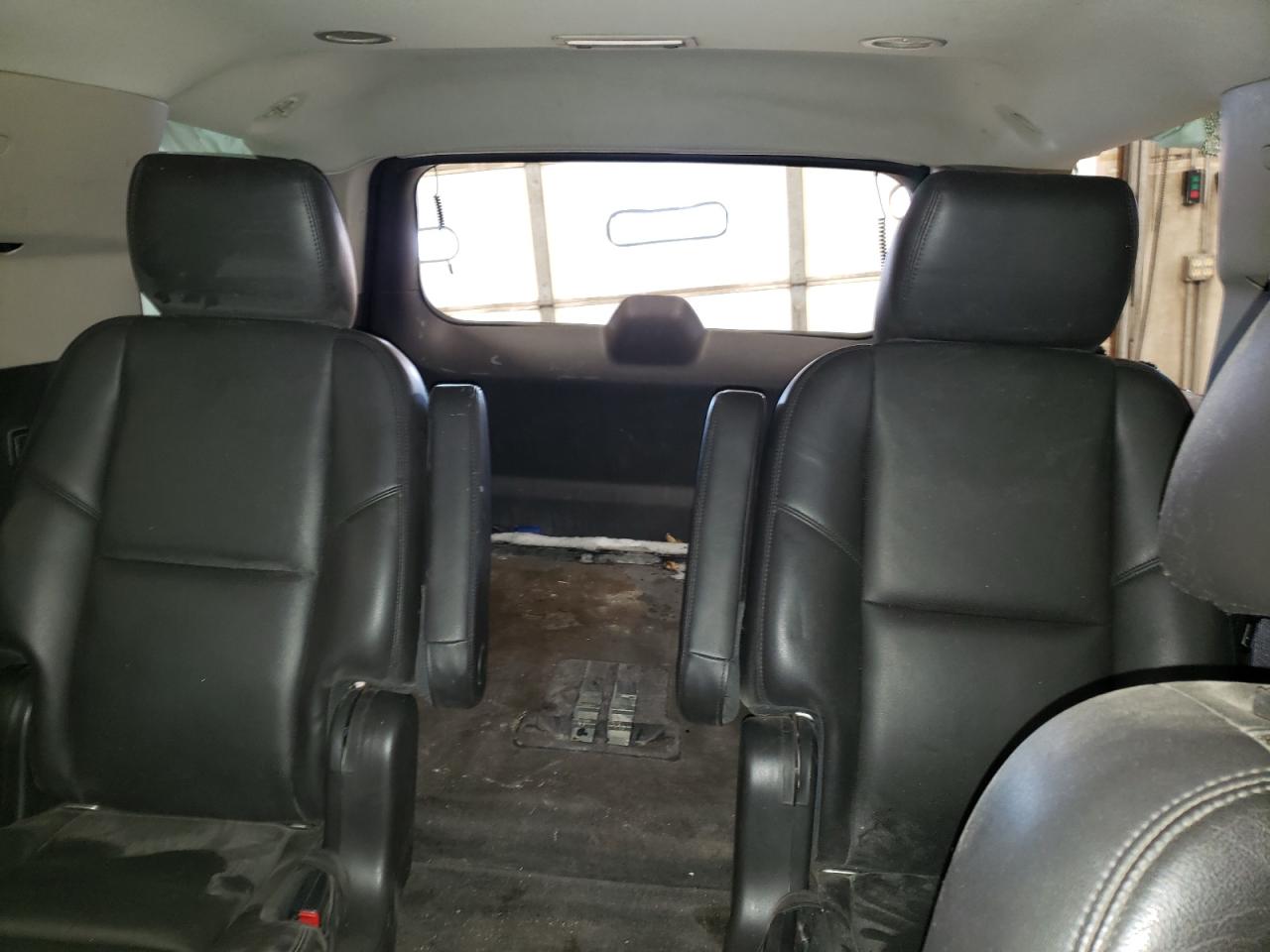 2013 GMC Yukon - Image 10