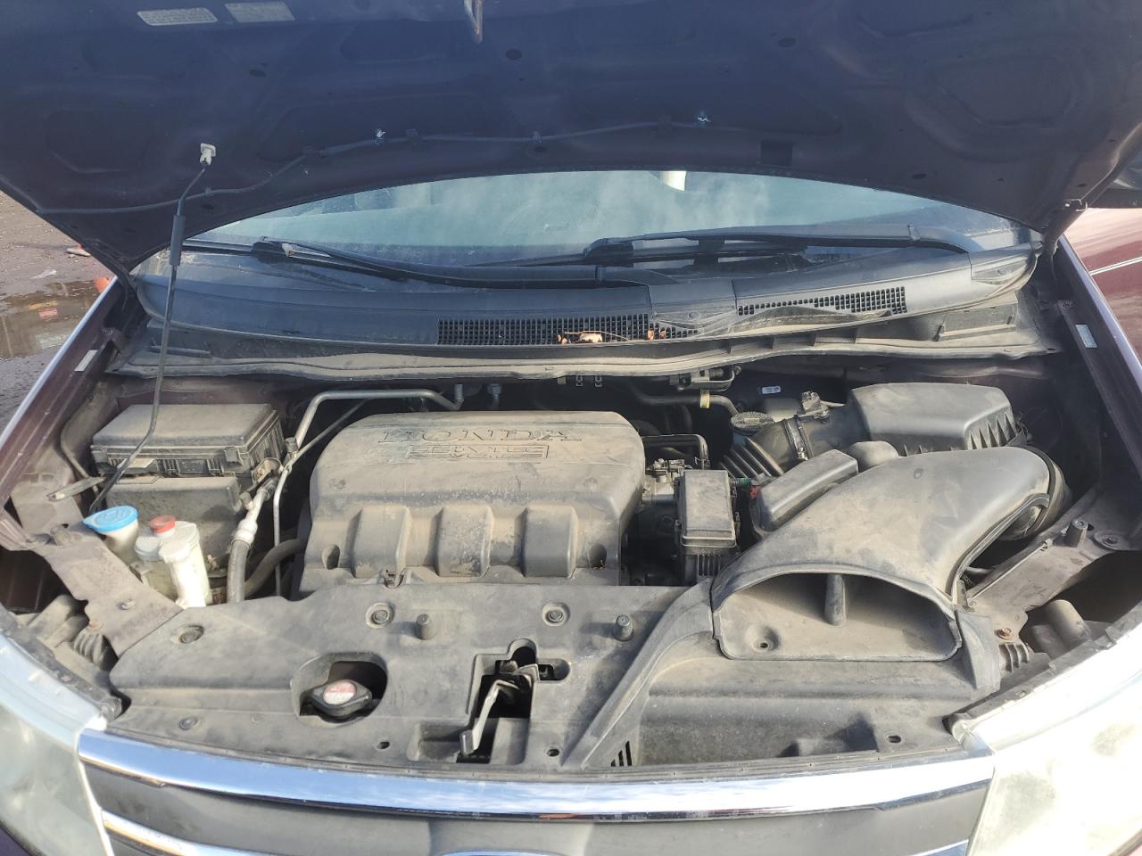 2011 Honda Odyssey - Image 12