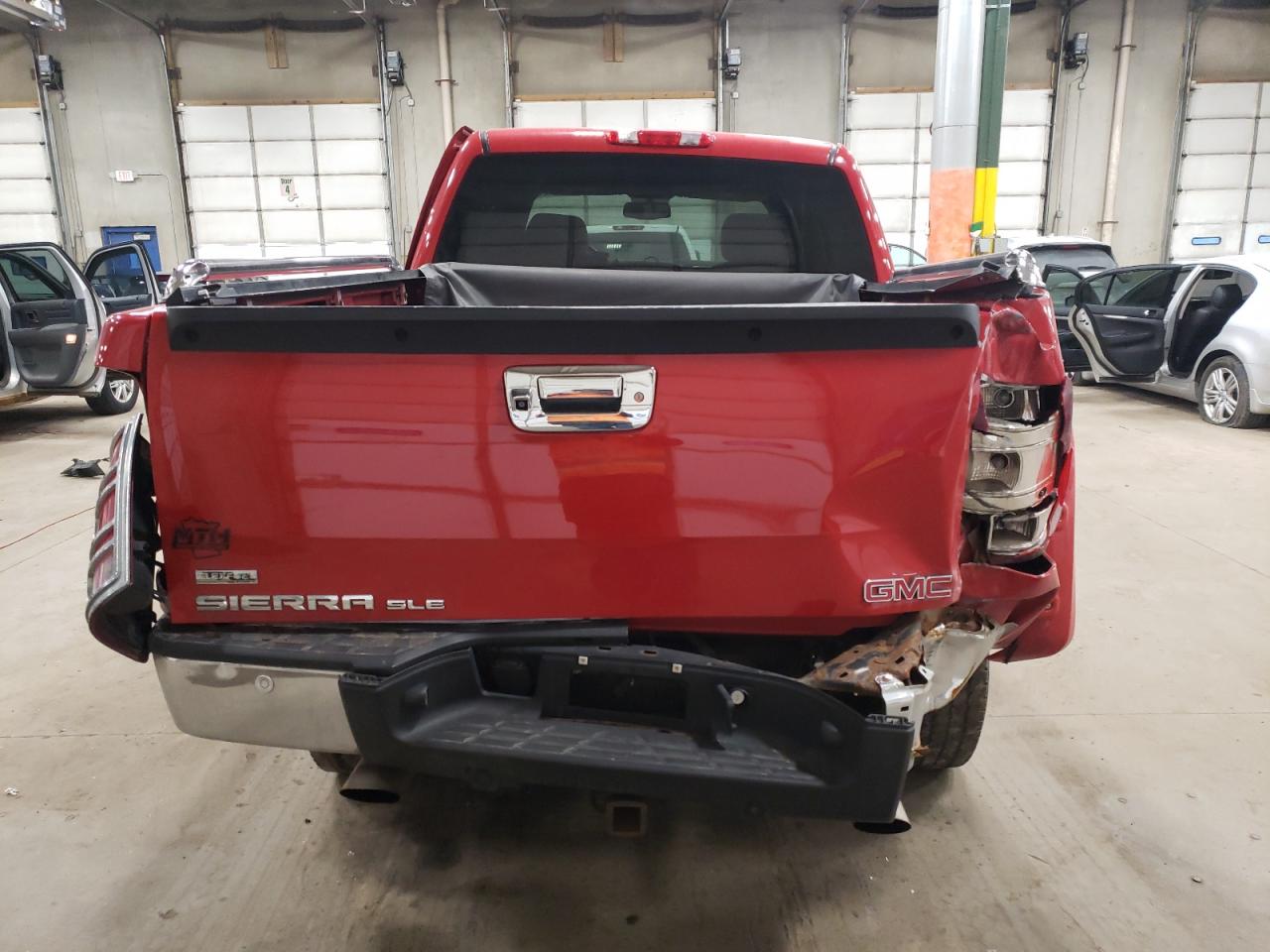 2011 GMC Sierra - Image 6