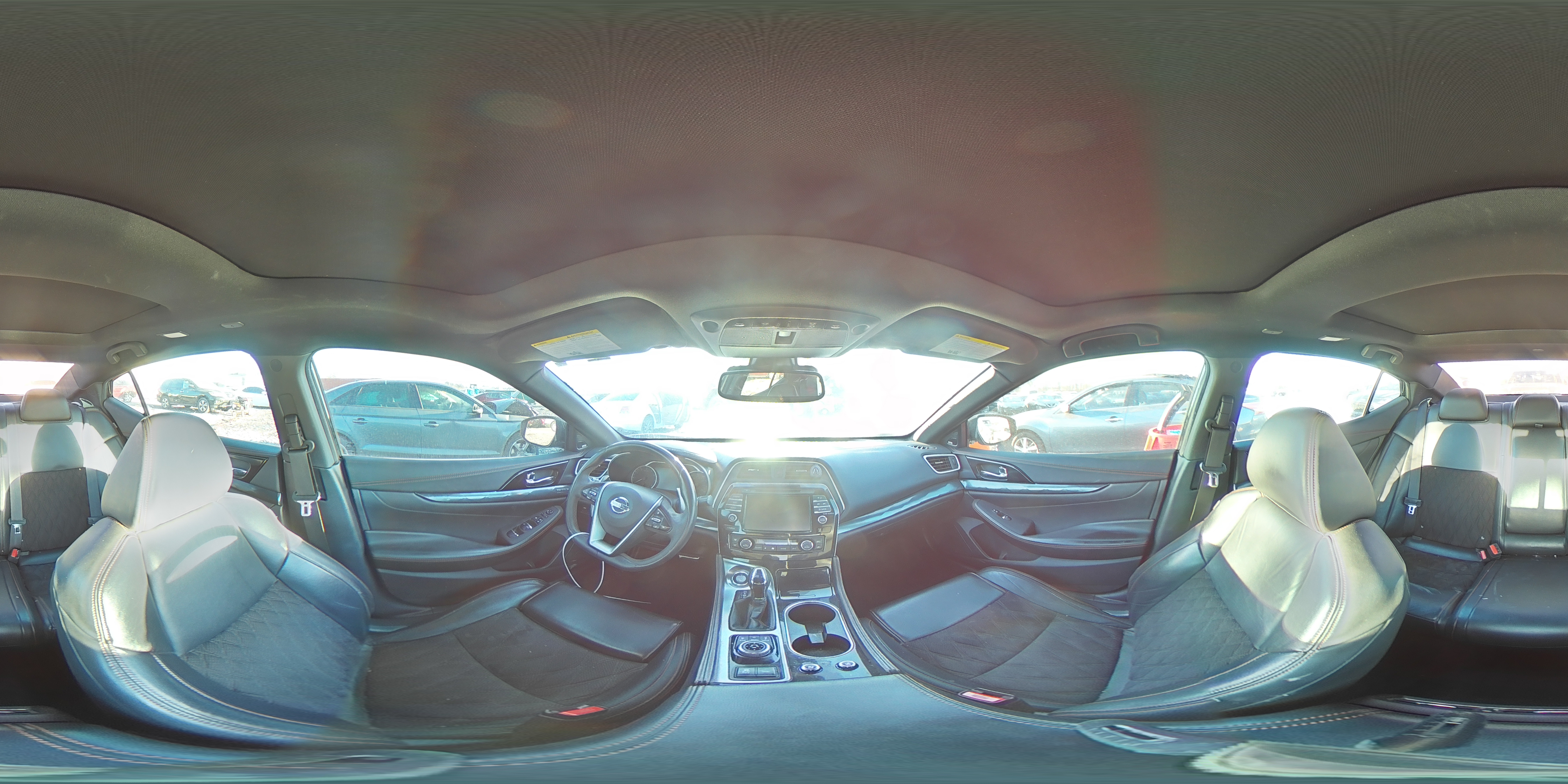 2019 Nissan Maxima - Image 14