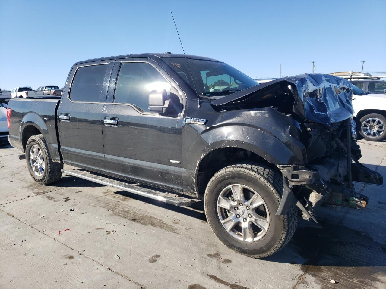 2015 Ford F-150 - Image 4