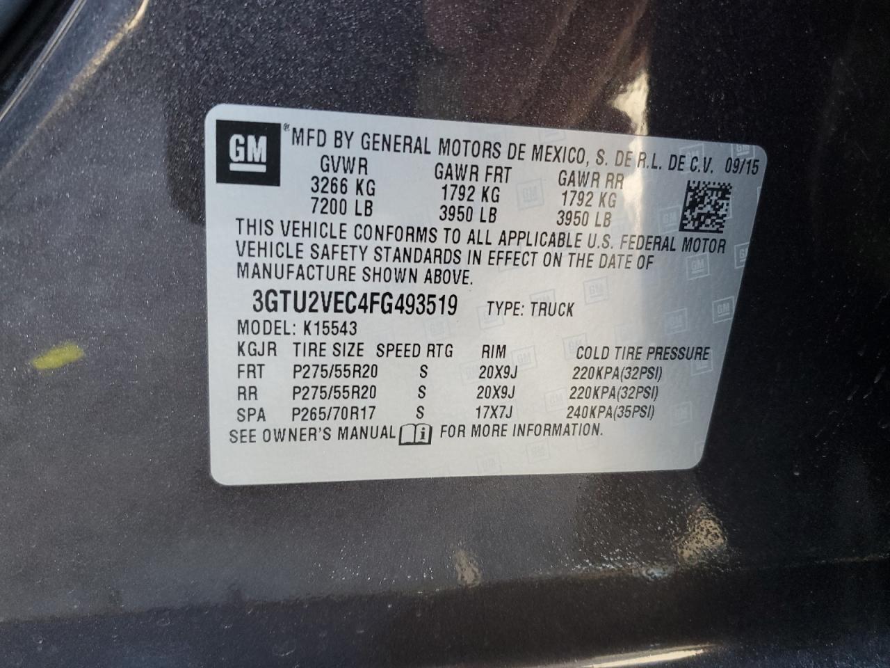 2015 GMC Sierra - Image 12