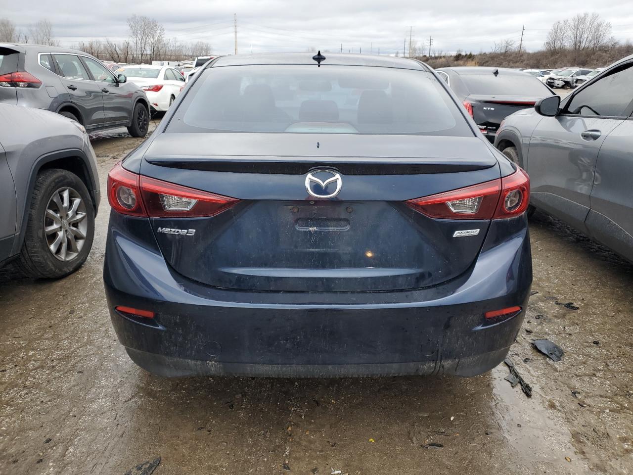 2015 Mazda 3 - Image 6