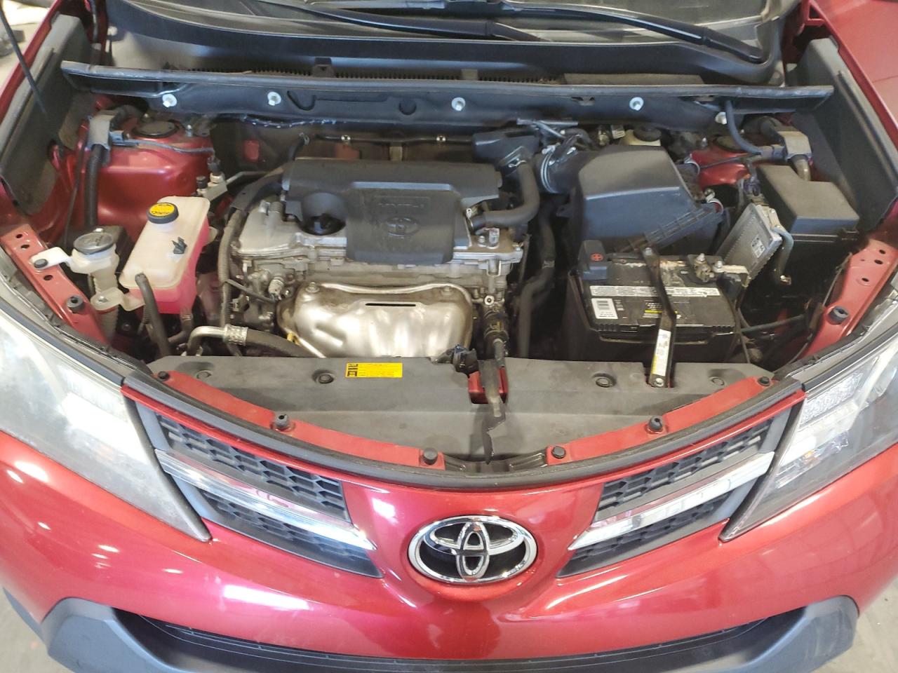 2015 Toyota RAV 4 - Image 12
