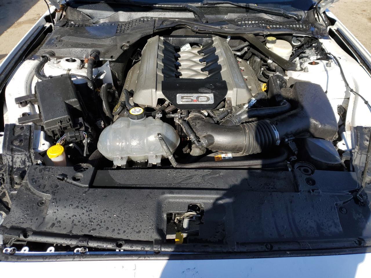 1FA6P8CF3G5250985 FORD MUSTANG 2016