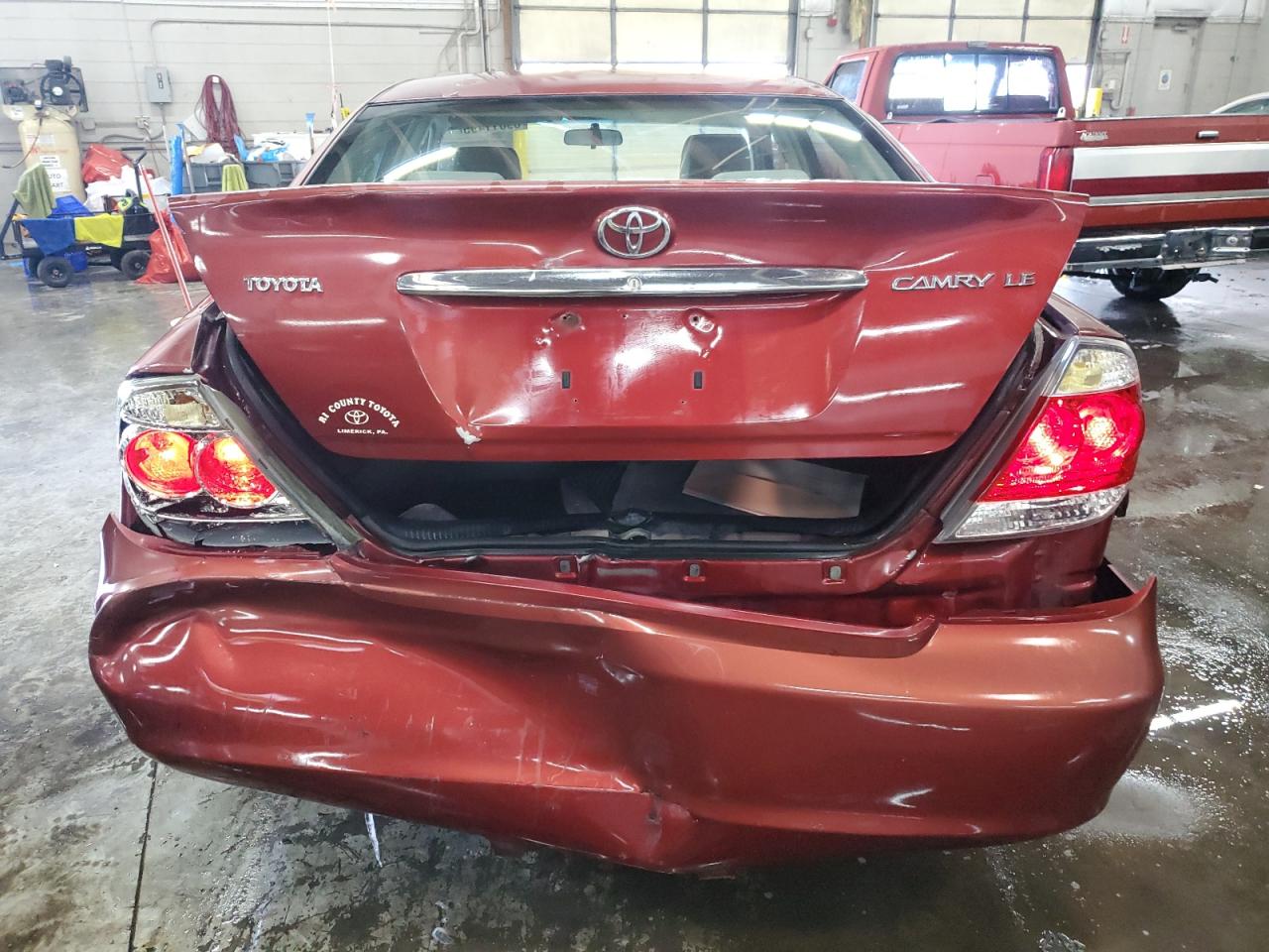 2005 Toyota Camry - Image 6