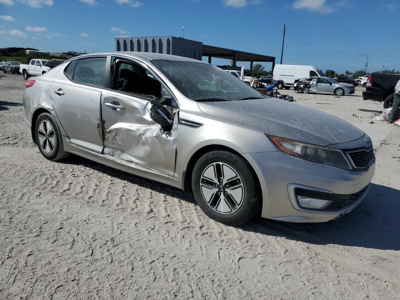 2012 Kia Optima - Image 4
