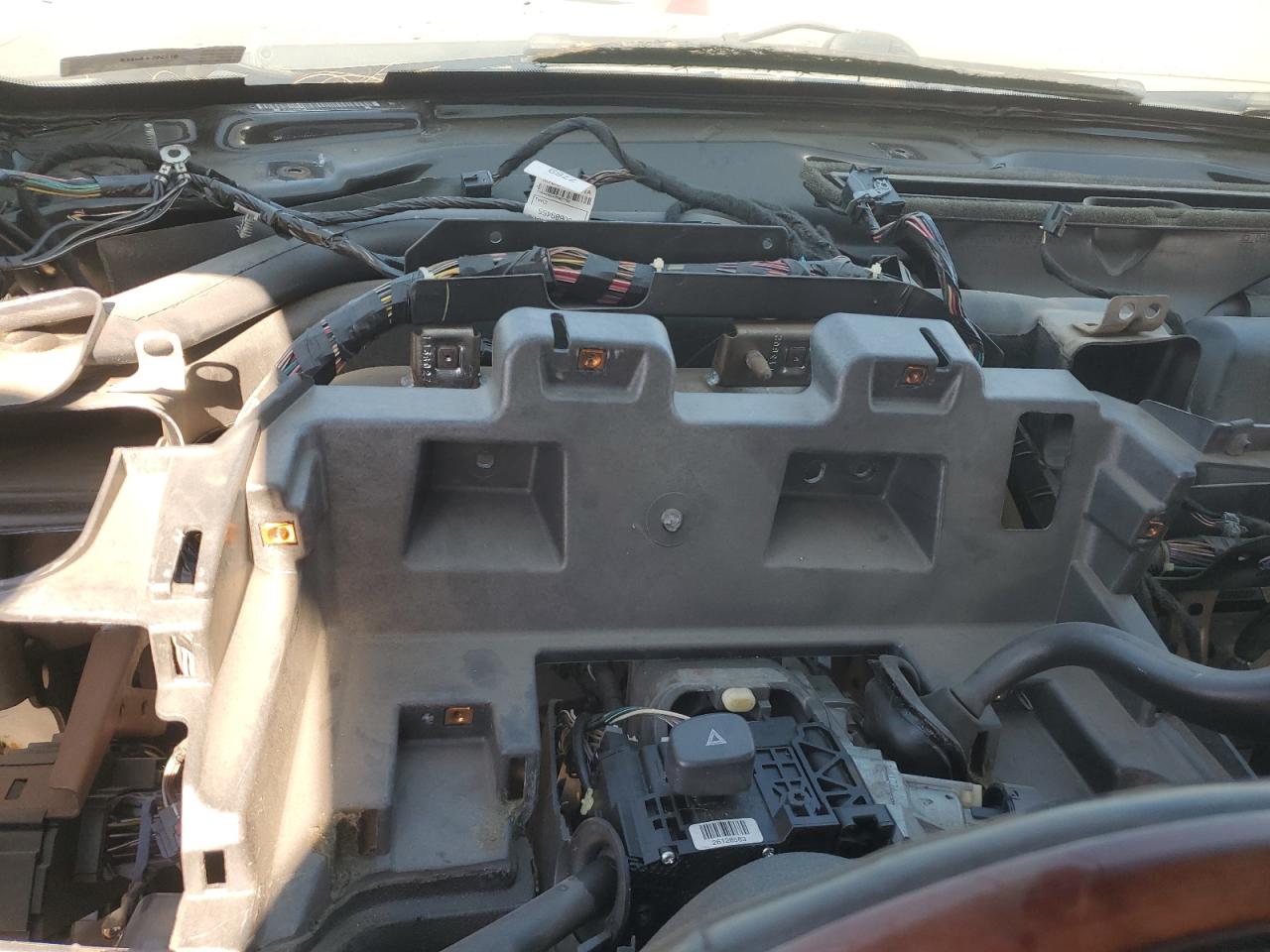 2008 Cadillac Escalade Esv VIN: 1GYFK668X8R264204 Lot: 41656755